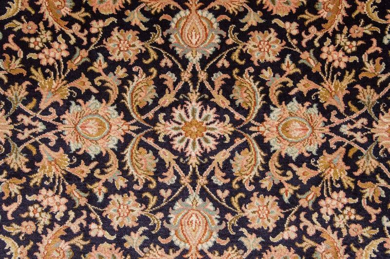 Kašmírské hedvábí Koberec 285x183cm - Orientální koberec
