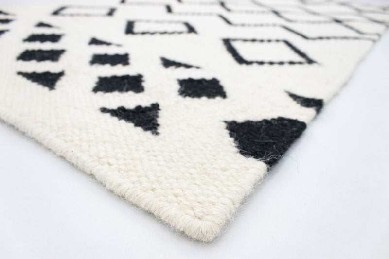 Moderní kilim Koberec 132x63cm - Vlněný koberec