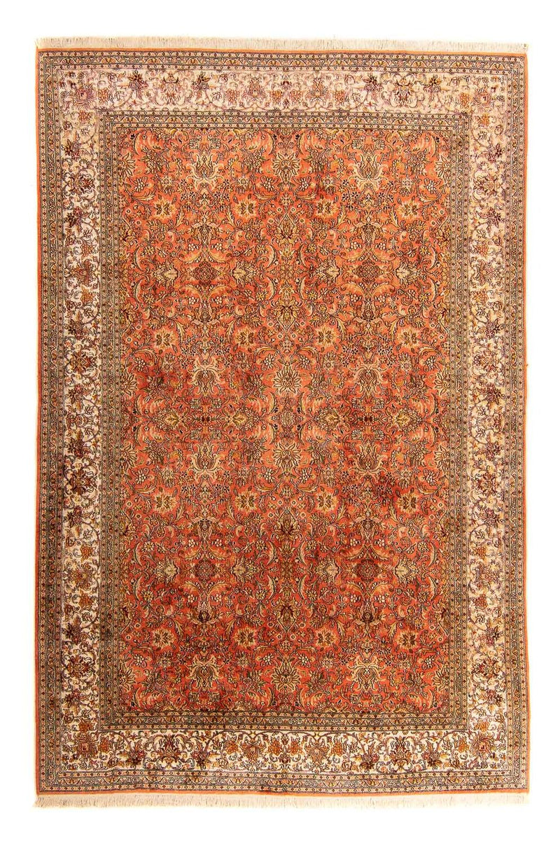 Kašmírské hedvábí Koberec 276x187cm - Orientální koberec