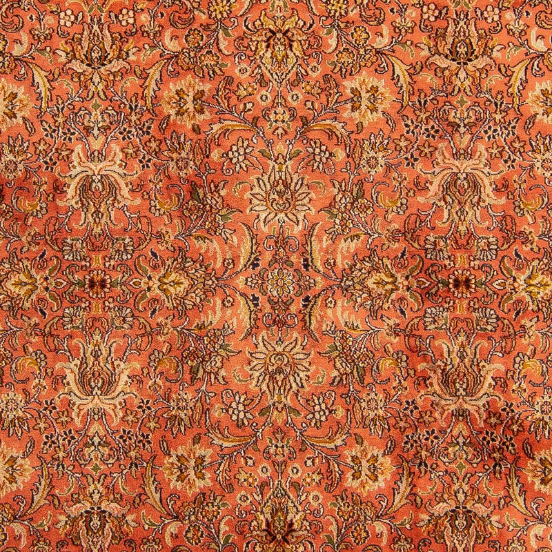 Kašmírské hedvábí Koberec 276x187cm - Orientální koberec