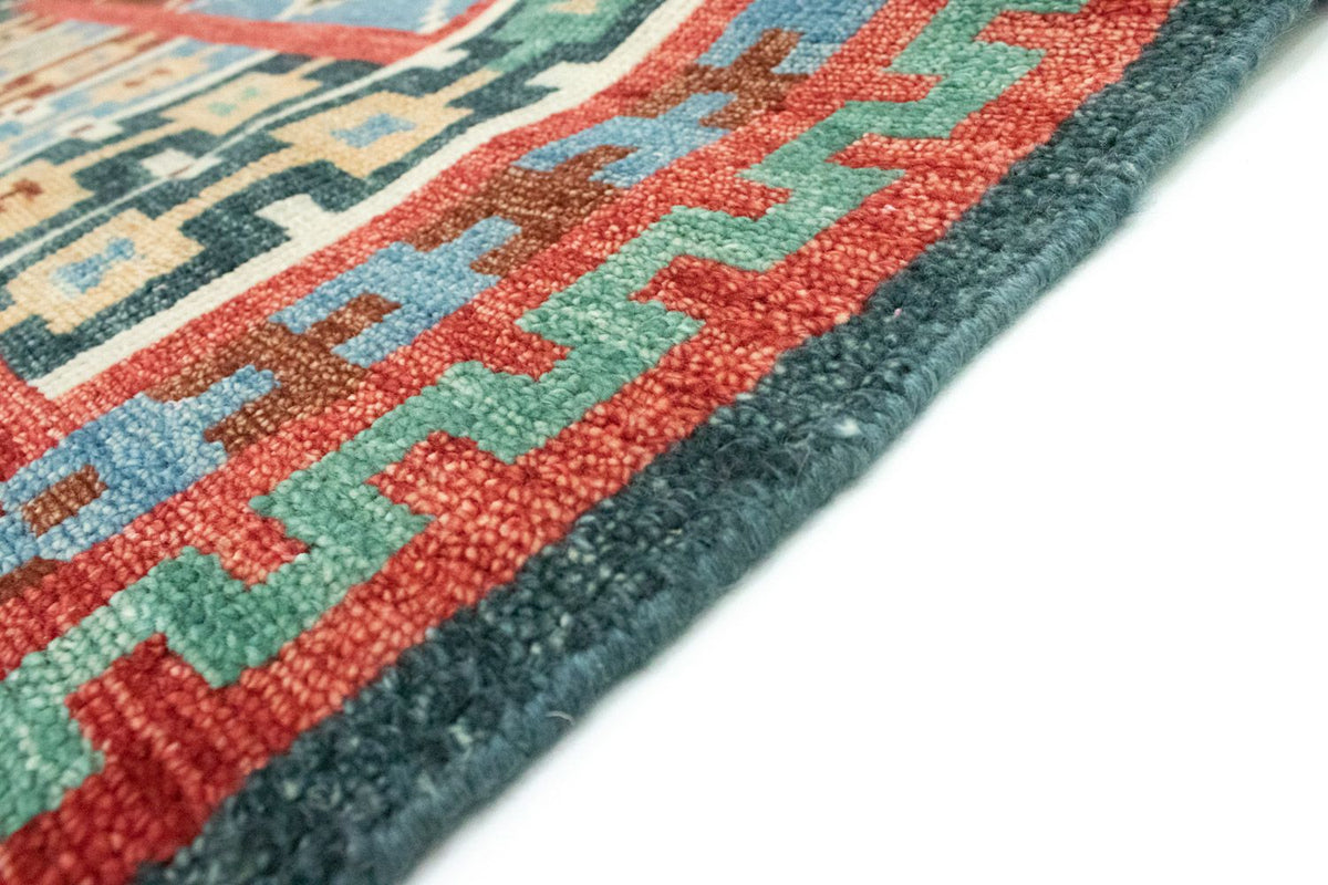 Designový koberec 180x251cm - Designerteppich