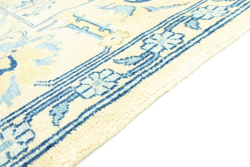 Designový koberec 246x306cm - Designerteppich