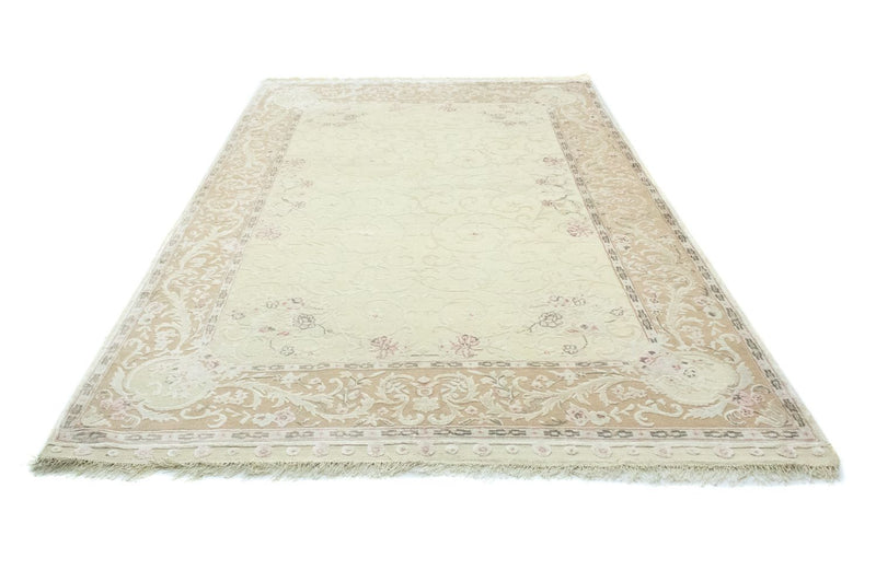 Designový koberec 200x304cm - Designerteppich