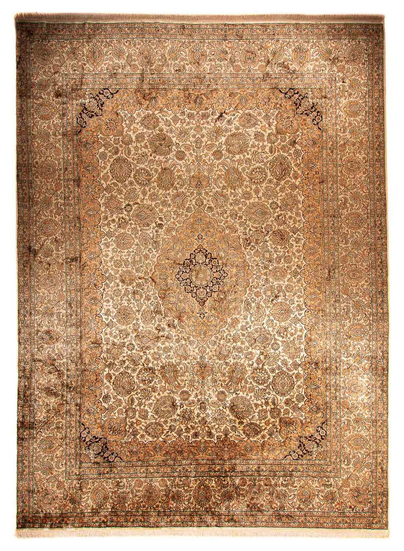 Kašmírské hedvábí Koberec 307x410cm - Orientální koberec