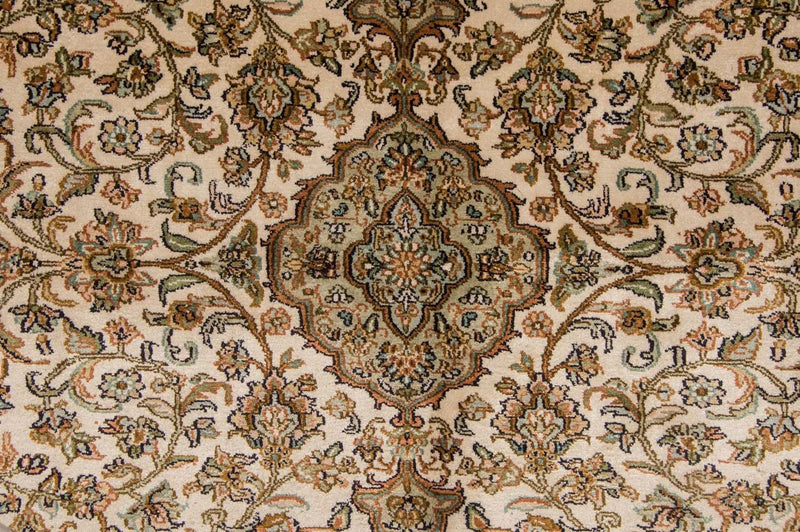 Kašmírské hedvábí Koberec 126x186cm - Orientální koberec