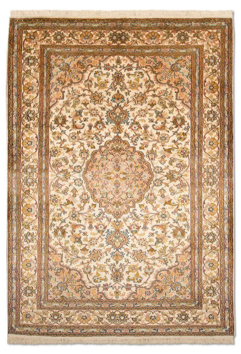 Kašmírské hedvábí Koberec 124x184cm - Orientální koberec
