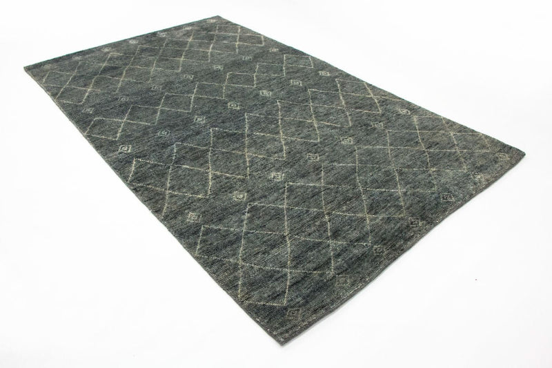 Designový koberec 153x251cm - Designerteppich