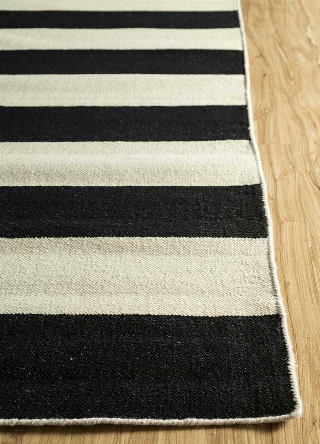 Designový koberec Mona - Designerteppich
