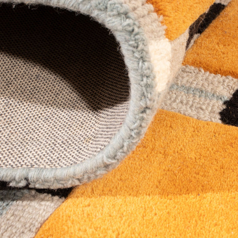 Designový koberec 200x140cm - Designerteppich