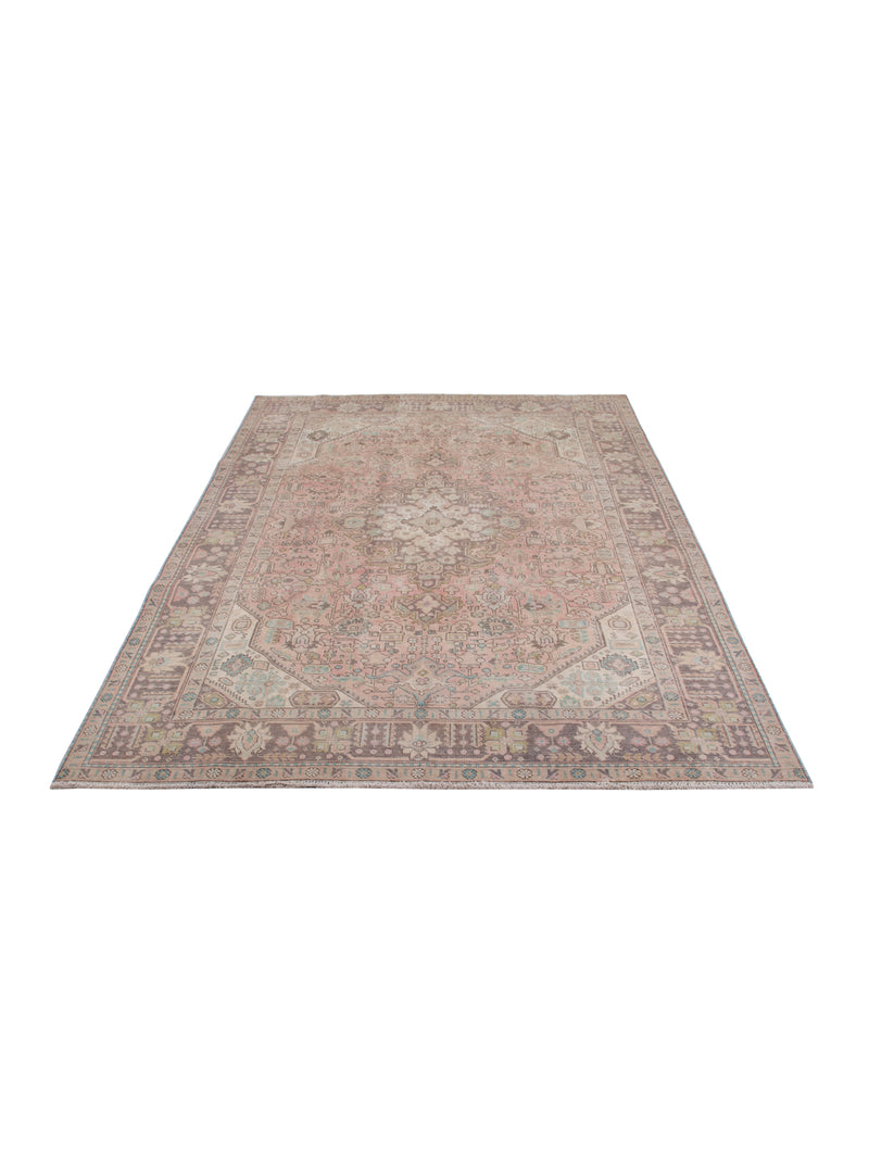 Vintage koberec 194x278cm