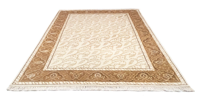 Designový koberec 237x168cm - Designerteppich