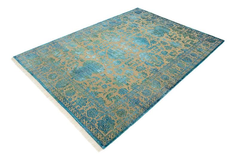 Designový koberec 123x175cm - Designerteppich