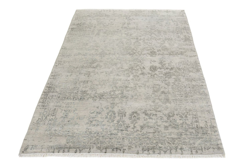 Designový koberec 123x179cm - Designerteppich