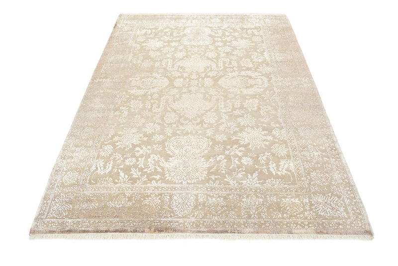 Designový koberec 124x183cm - Designerteppich