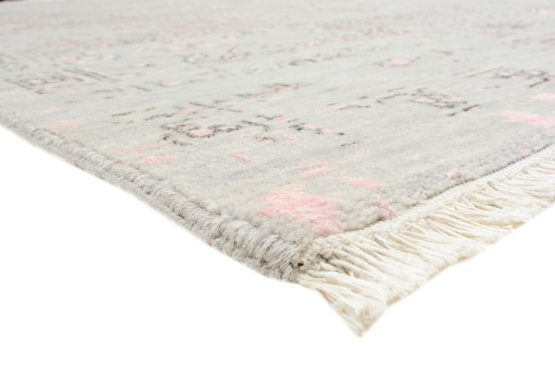 Designový koberec 272x371cm - Designerteppich
