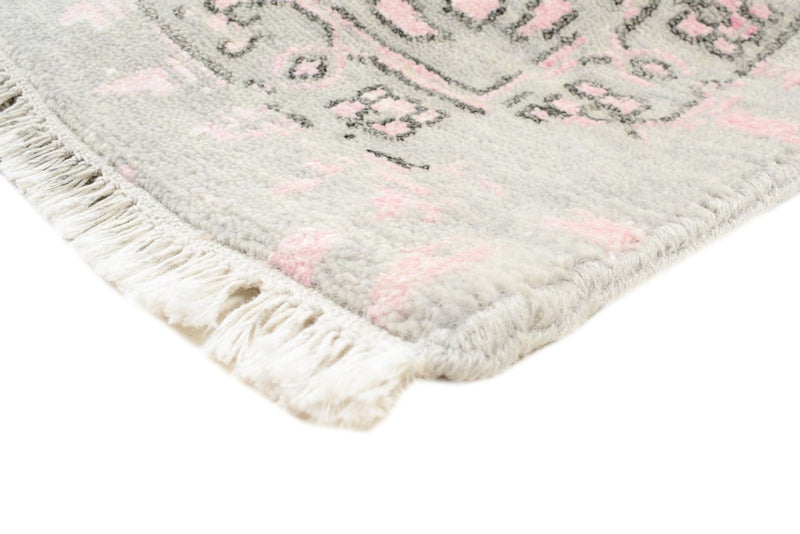 Designový koberec 272x371cm - Designerteppich