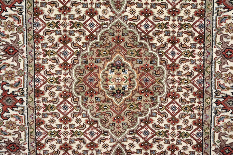 Indo Tabriz Koberec 602x81cm - Orientální koberec