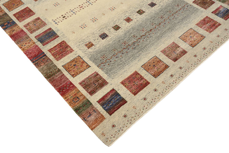 Gabbeh koberec - Loribaft Indus - 207 x 158 cm - tmavě béžová