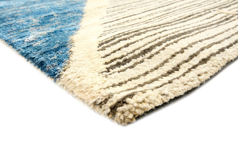 Designový koberec 303x246cm - Designerteppich