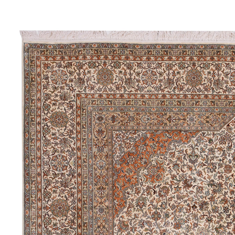 Kašmírské hedvábí Koberec 250x344cm - Orientální koberec