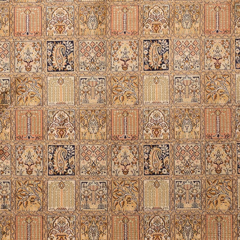 Kašmírské hedvábí Koberec 246x339cm - Orientální koberec