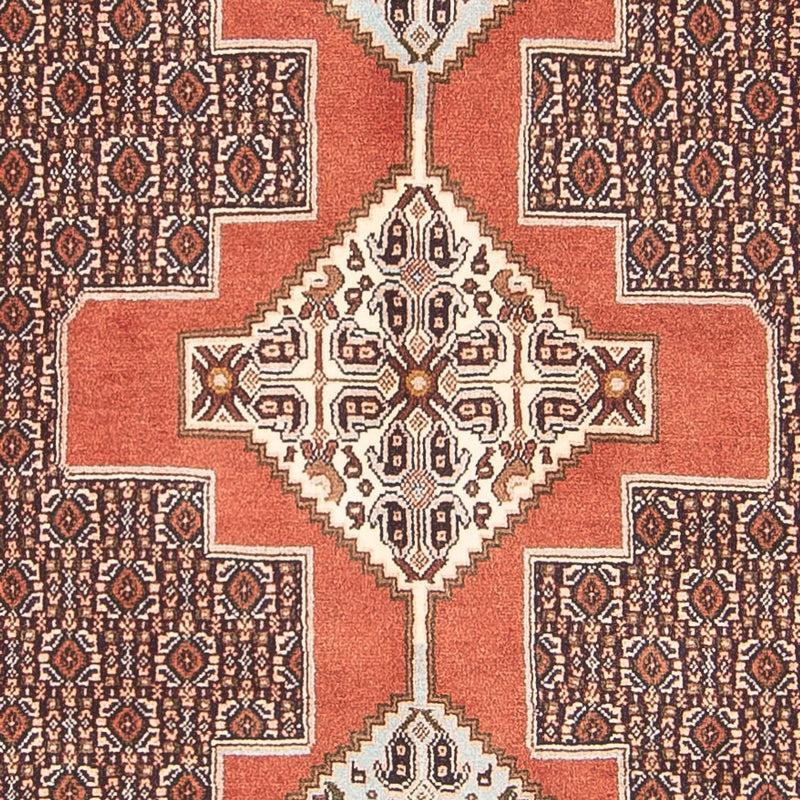 Senneh Koberec 410x92cm - Perský koberec