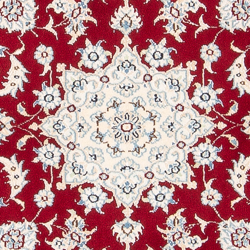 Perský koberec - Nain - Premium - 119 x 80 cm - červená