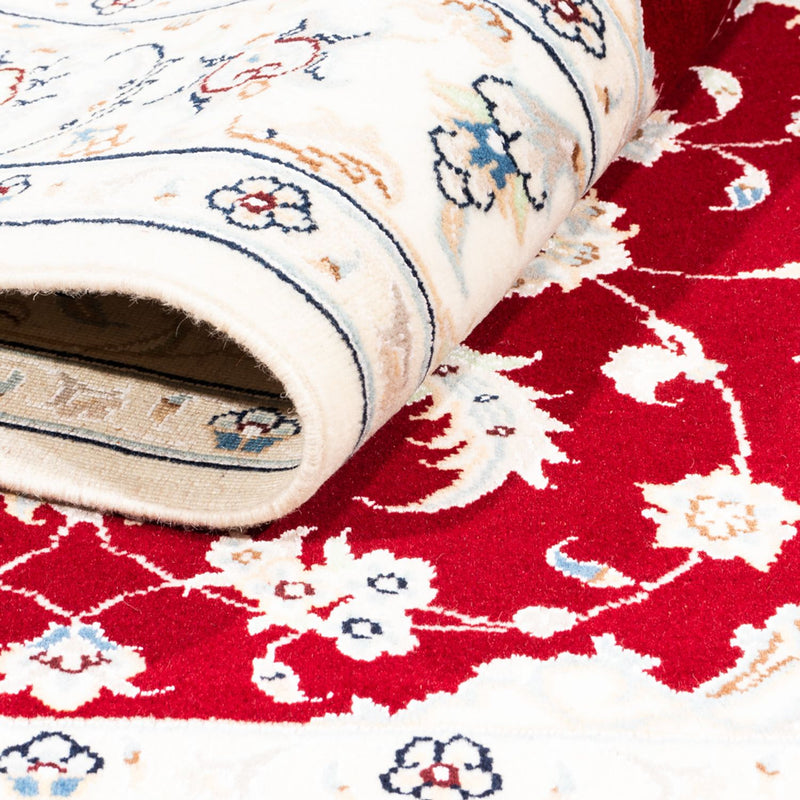 Perský koberec - Nain - Premium - 174 x 120 cm - červená