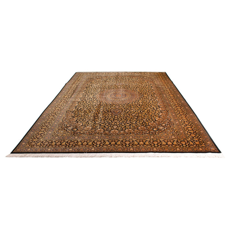 Qom hedvábí Koberec 353x242cm - Perský koberec