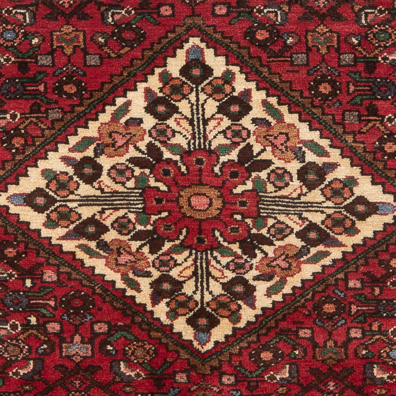 Hosseinabad Koberec 136x194cm - Perský koberec