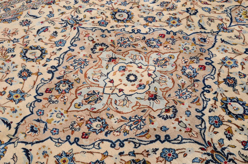 Kashan Koberec 241x379cm - Perský koberec