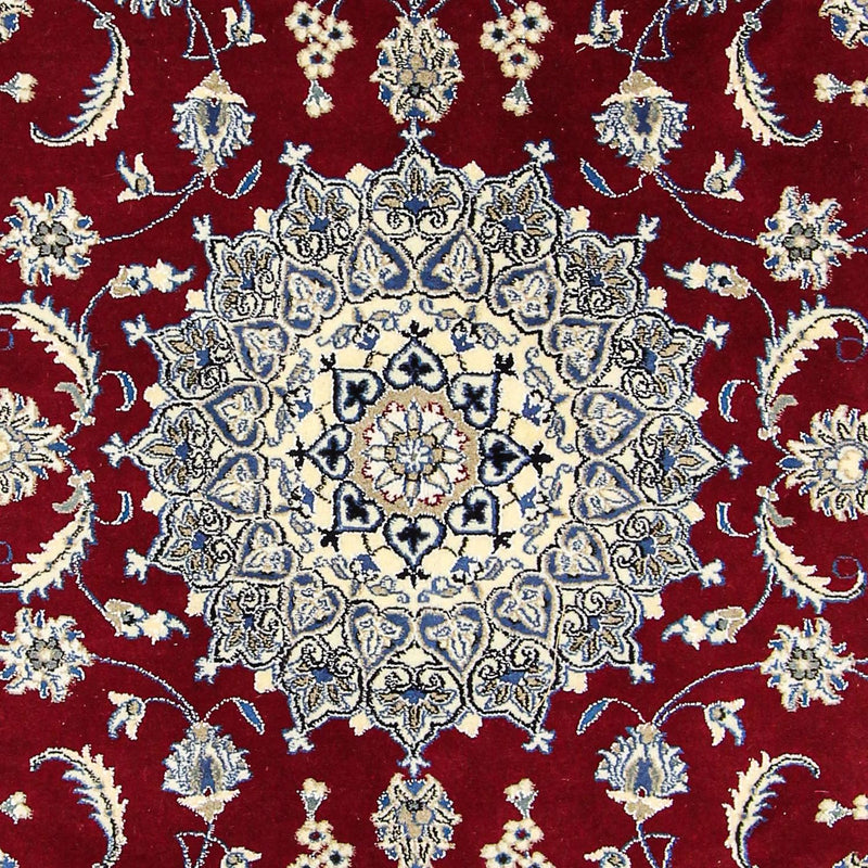 Perský koberec - Nain - 295 x 194 cm - tmavě červená