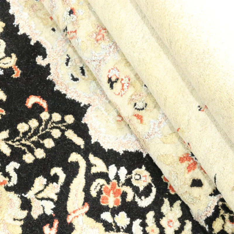 Designový koberec 242x309cm - Designerteppich