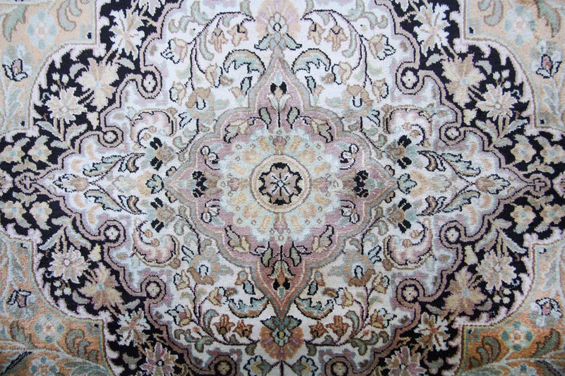 Kašmírské hedvábí Koberec 185x290cm - Orientální koberec