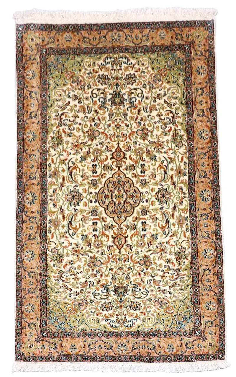 Kašmírské hedvábí Koberec 99x155cm - Orientální koberec