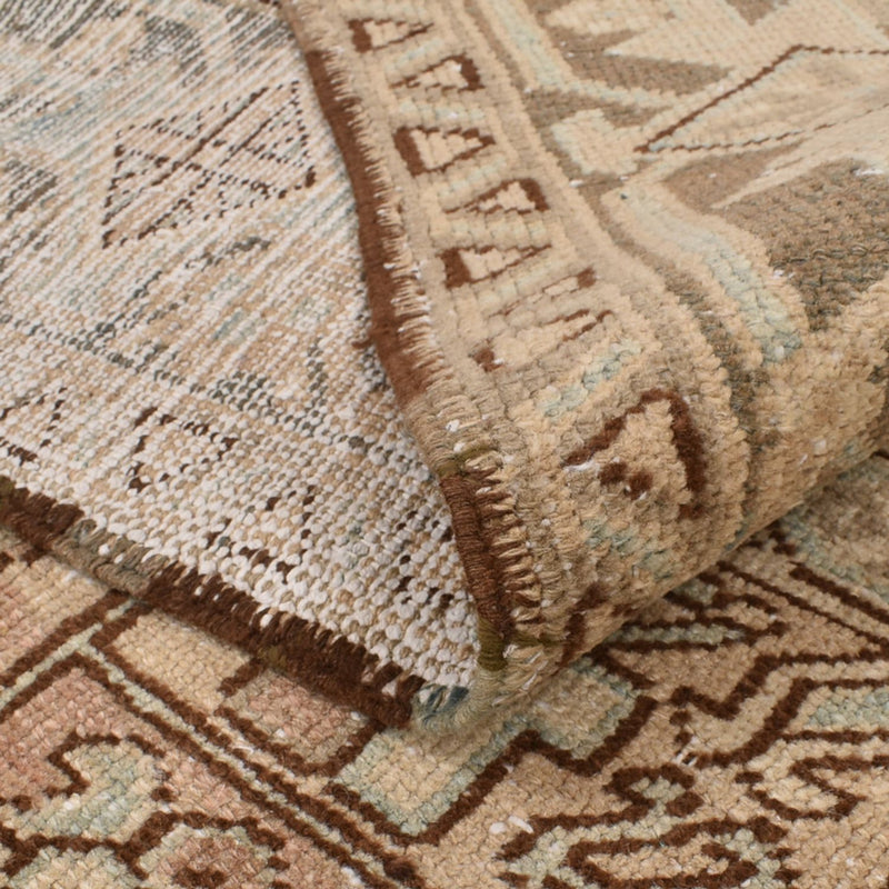 Vintage koberec 223x311cm