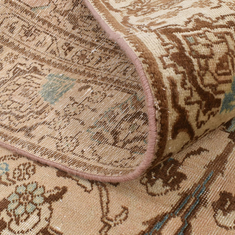 Vintage koberec 180x275cm