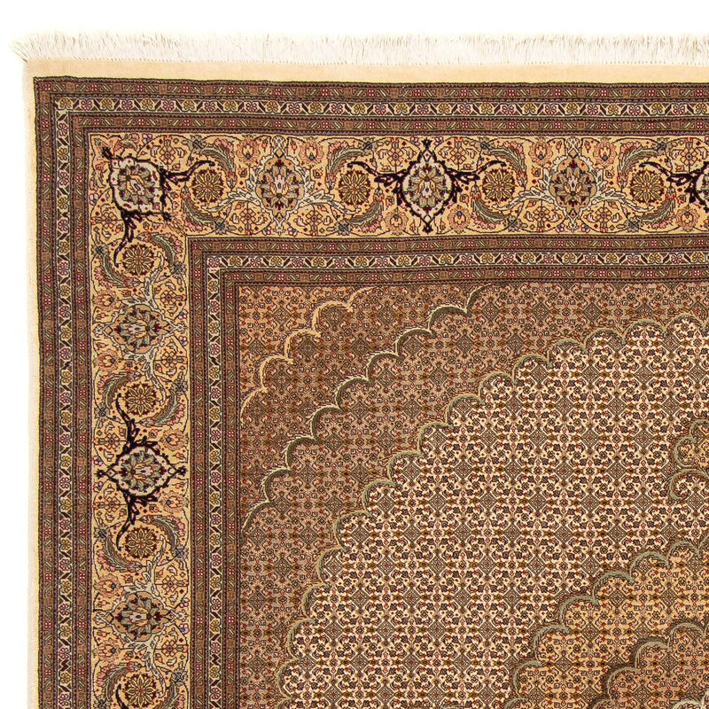 Tabriz Koberec 204x208cm - Perský koberec