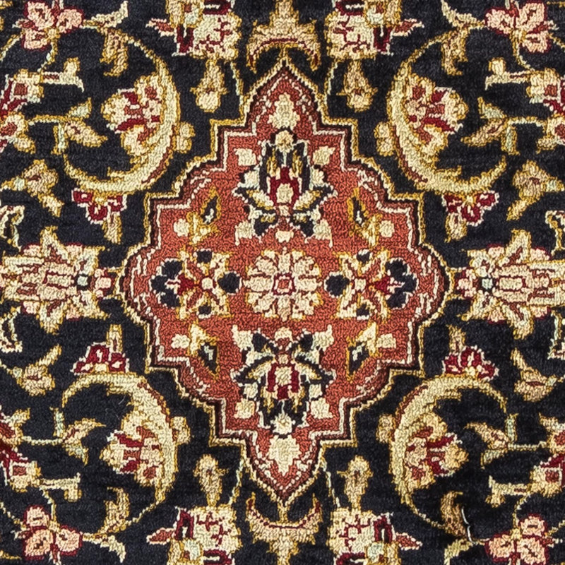Qom hedvábí Koberec 28x41cm - Perský koberec