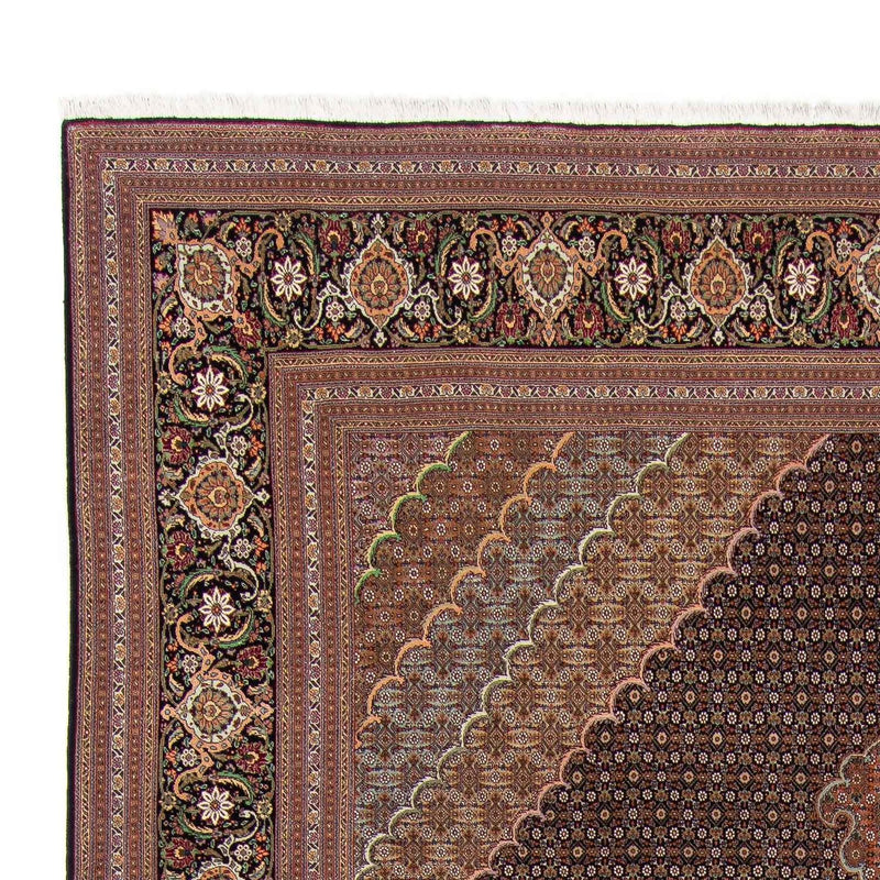 Tabriz Koberec 256x370cm - Perský koberec