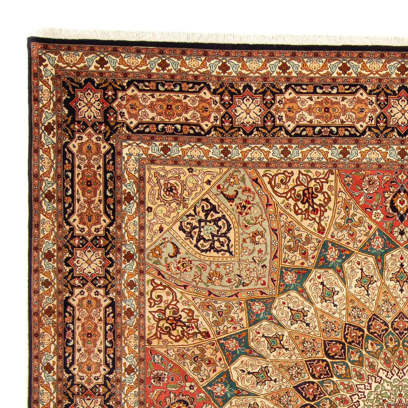 Tabriz - 50 Raj Koberec 252x253cm - Perský koberec