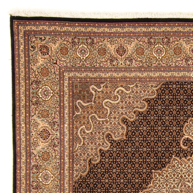 Tabriz Koberec 200x210cm - Perský koberec