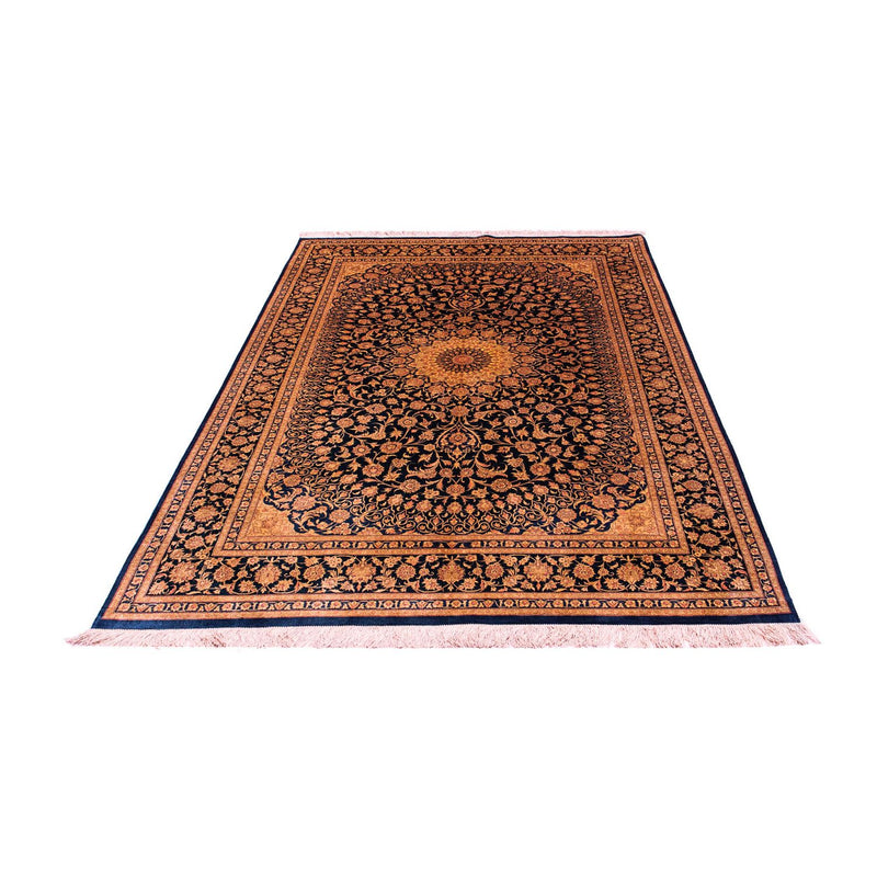 Qom hedvábí Koberec 132x216cm - Perský koberec