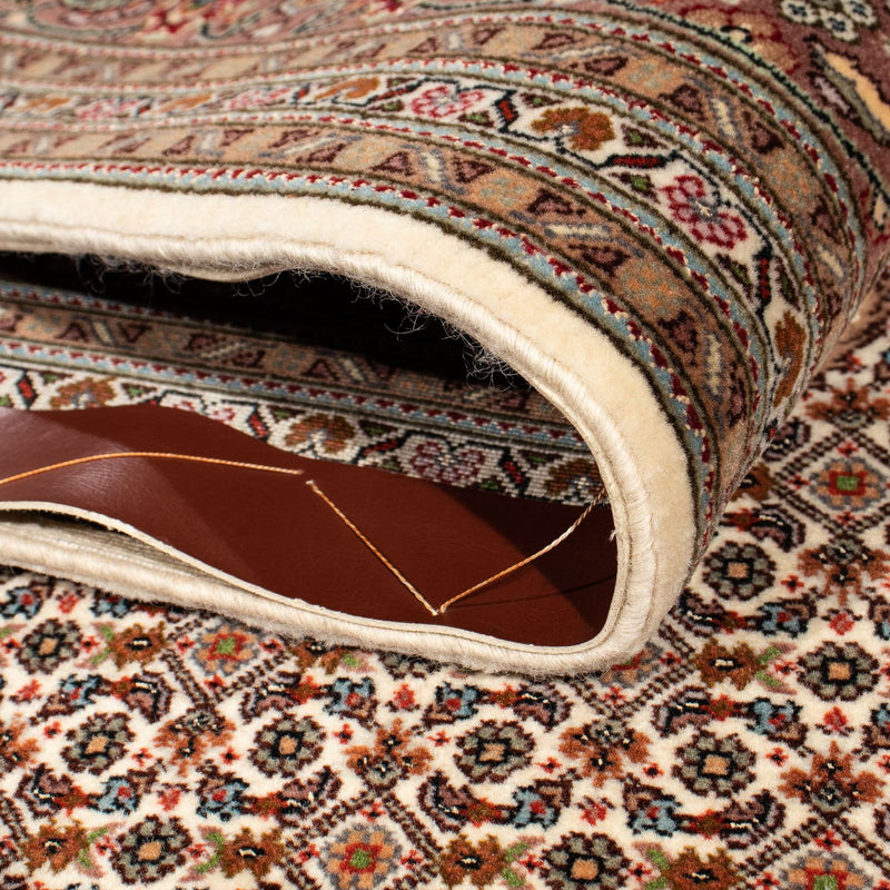 Tabriz Koberec 254x205cm - Perský koberec