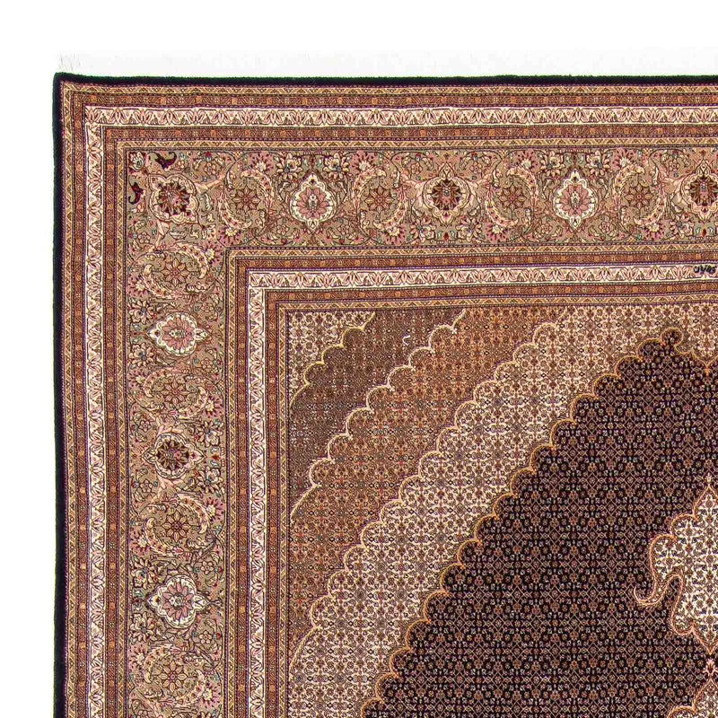 Tabriz Koberec 252x352cm - Perský koberec