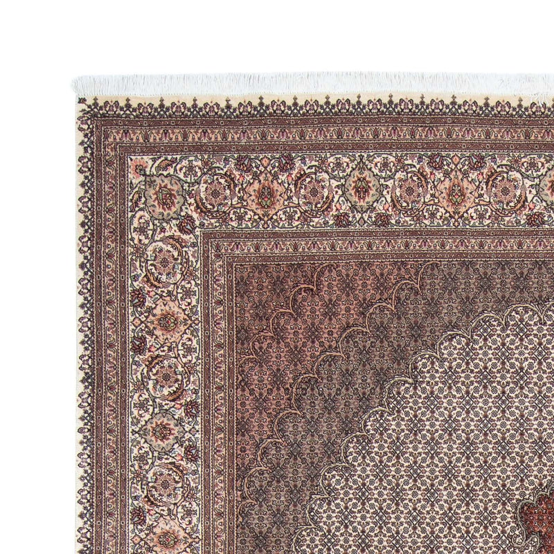 Tabriz Koberec 307x202cm - Perský koberec