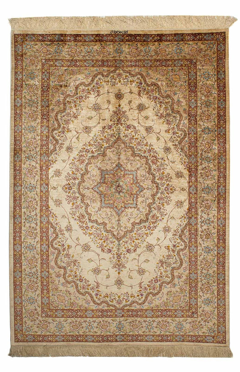 Qom hedvábí Koberec 130x188cm - Orientální koberec