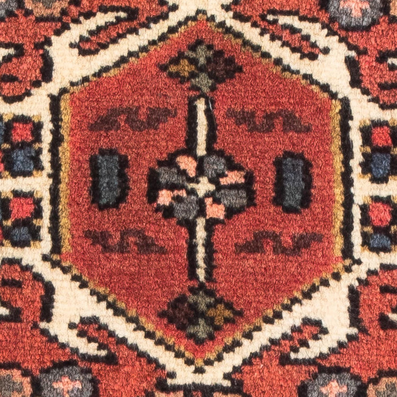 Qaraja Koberec 55x108cm - Perský koberec
