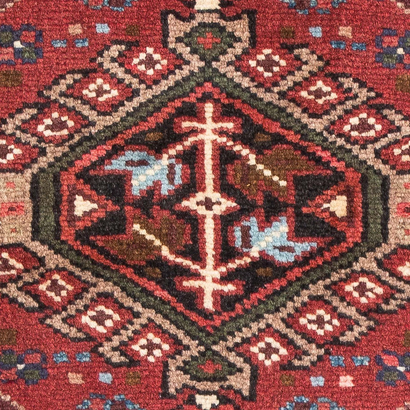 Qaraja Koberec 64x106cm - Perský koberec