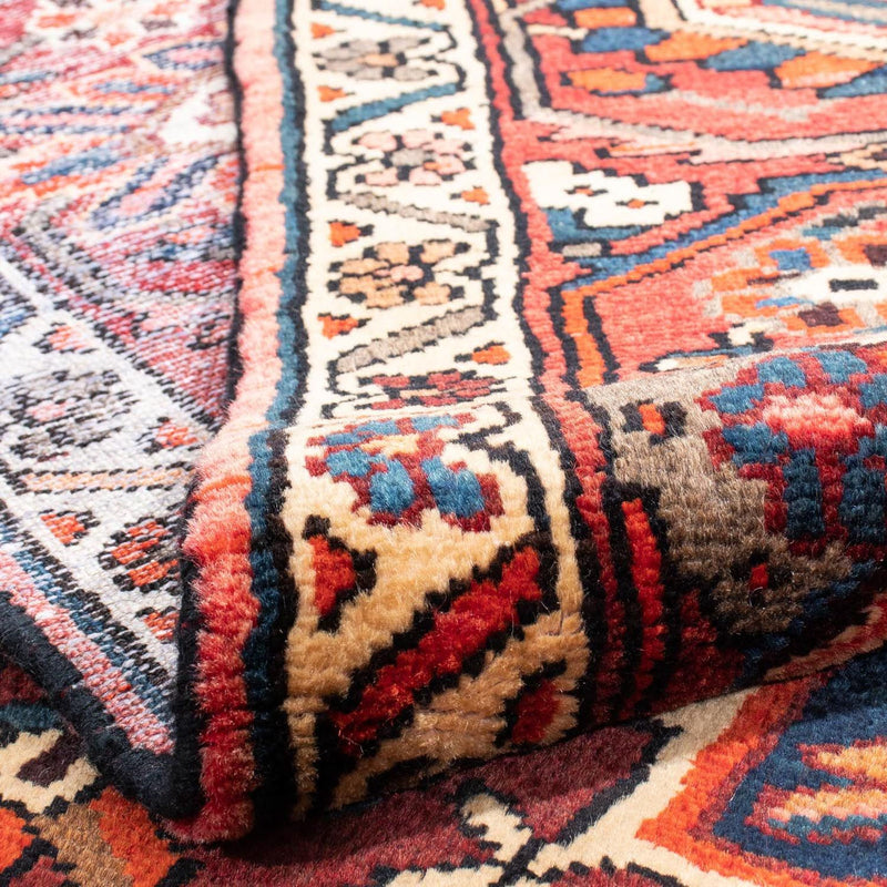 Bakhtiari Koberec 230x279cm - Perský koberec